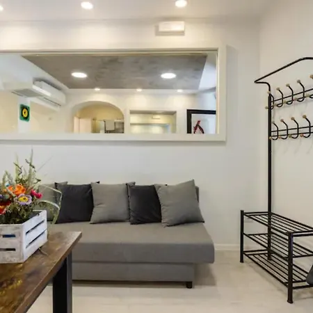 Historical Workshop - Fico Apartment